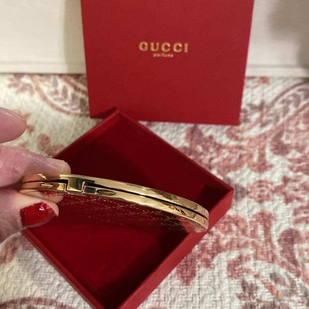 Gucci Gold Compact Mirror-NIB - Picture 10 of 12